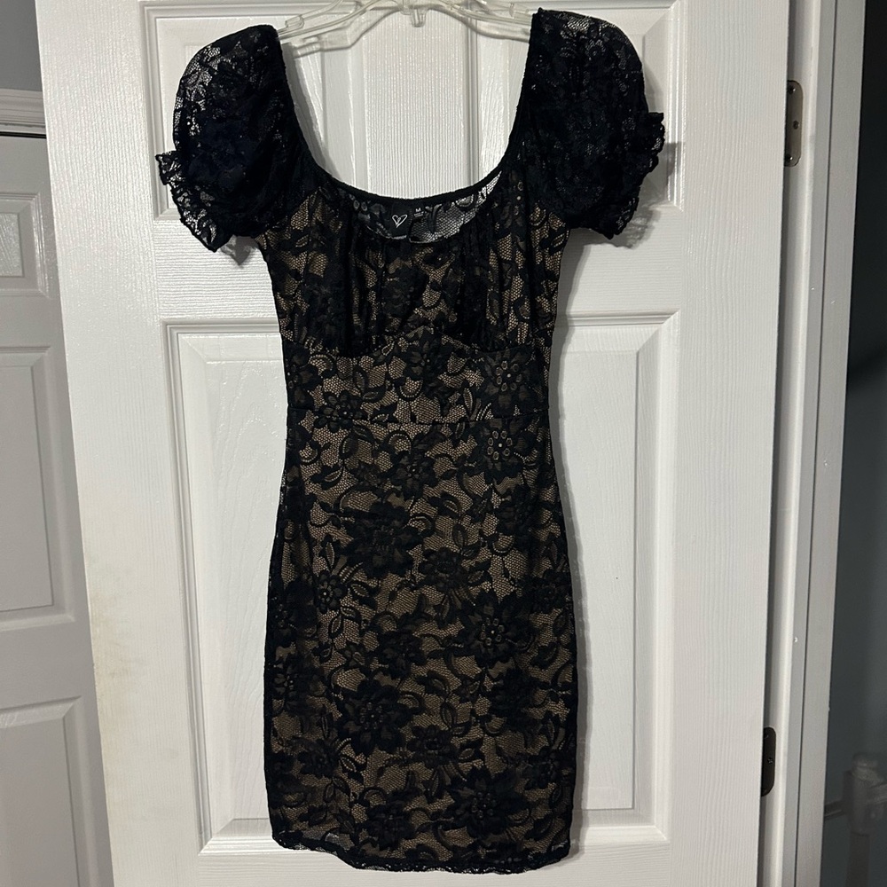 Windsor Floral Lace Puff Sleeve Cocktail Dress